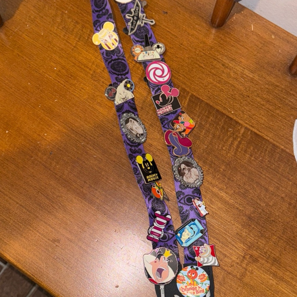 WALT DISNEY WORLD HAUNTED MANSION LANYARD PINS BADGES TRADE NBC MICKEY